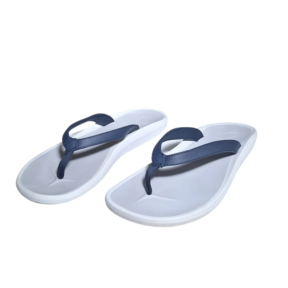 OLUKAI Pi'oe Beach Sandals Ultra Soft  & Comfortable Flip Flop Grip Sole Size 10 - Picture 2 of 6